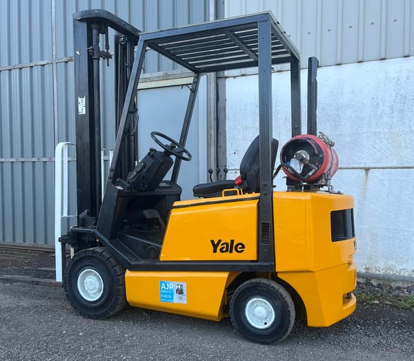 Construction forklift hire